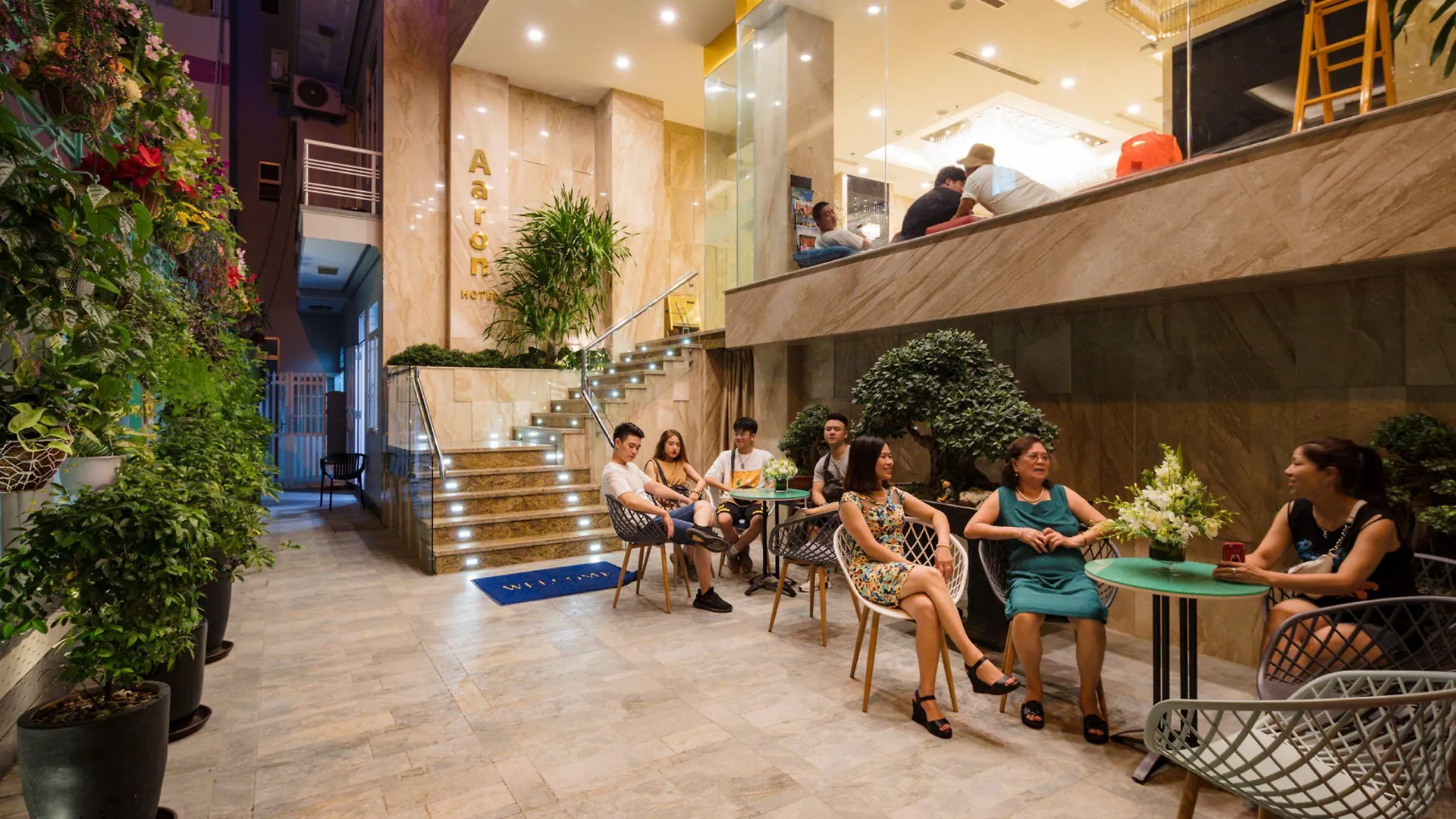 Aaron Hotel Nha Trang