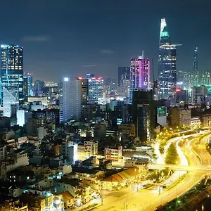 Spacious Saigon - Infinity Pool Signature Wietnam