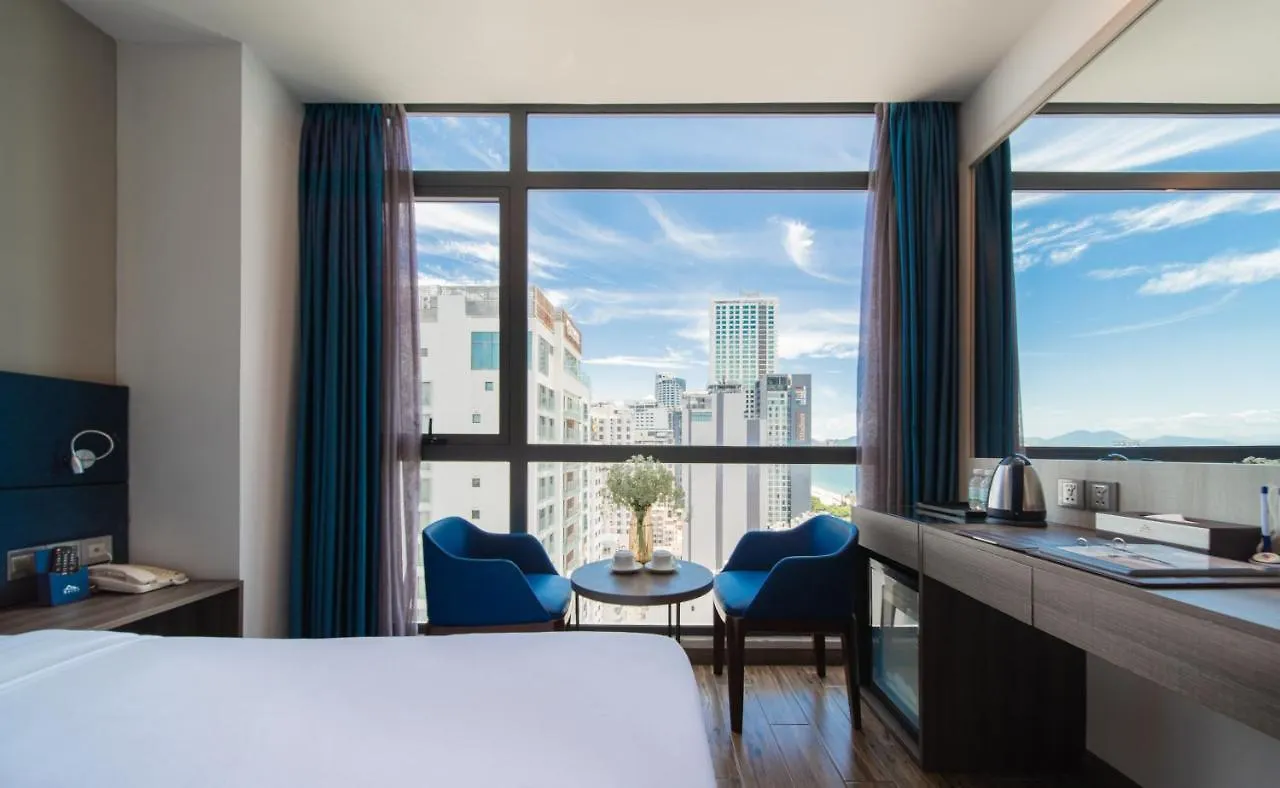 ***  Aaron Hotel Nha Trang Vietnam